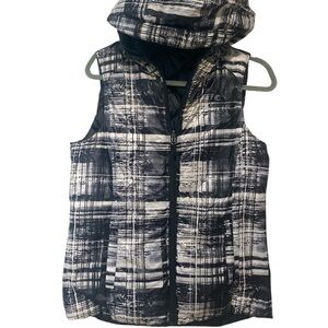 Black and White Plaid Puffer Vest